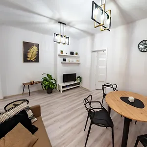 3 Maja Apartament